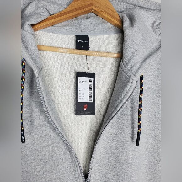Peloton light gray zip up hoodie unisex with logo on back size large - Picture 6 of 10